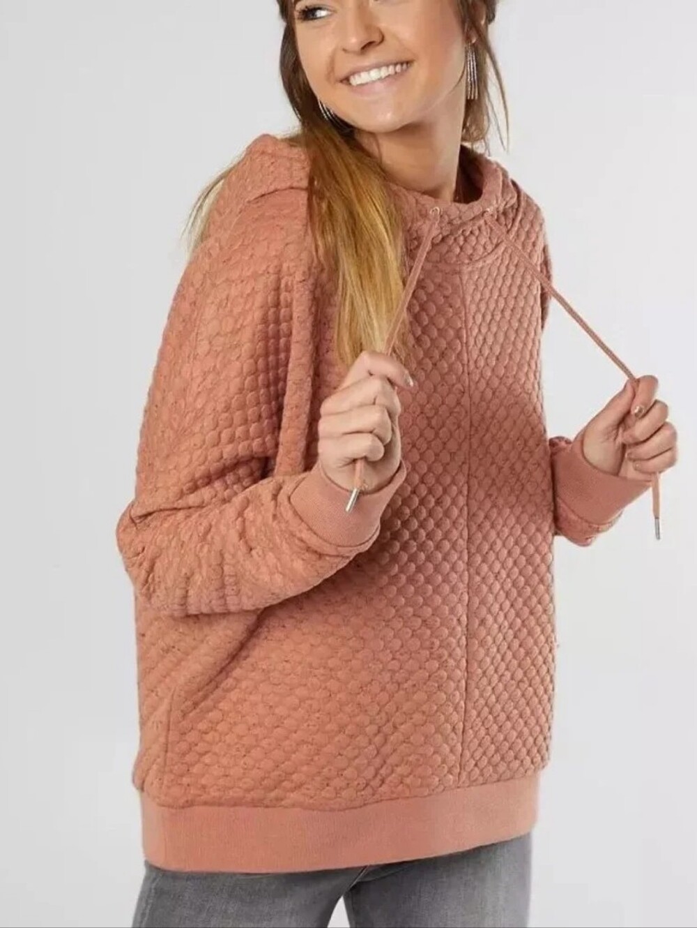 BKE Quilted Drop Shoulder Pullover Hoodie Medium